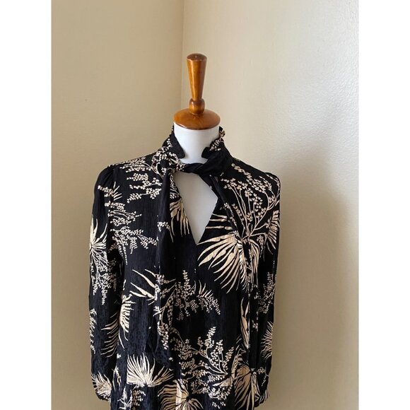 Ba & sh Eugenie Floral Tie Neck Long Sleeve Babydoll Dress size 1 - Picture 4 of 10